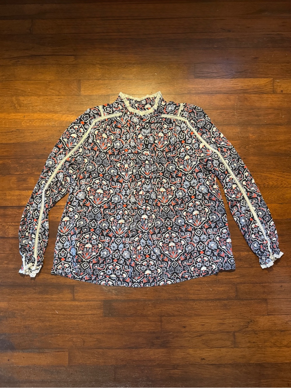 ME+EM Floral Lace-Trim High-Neck Blouse